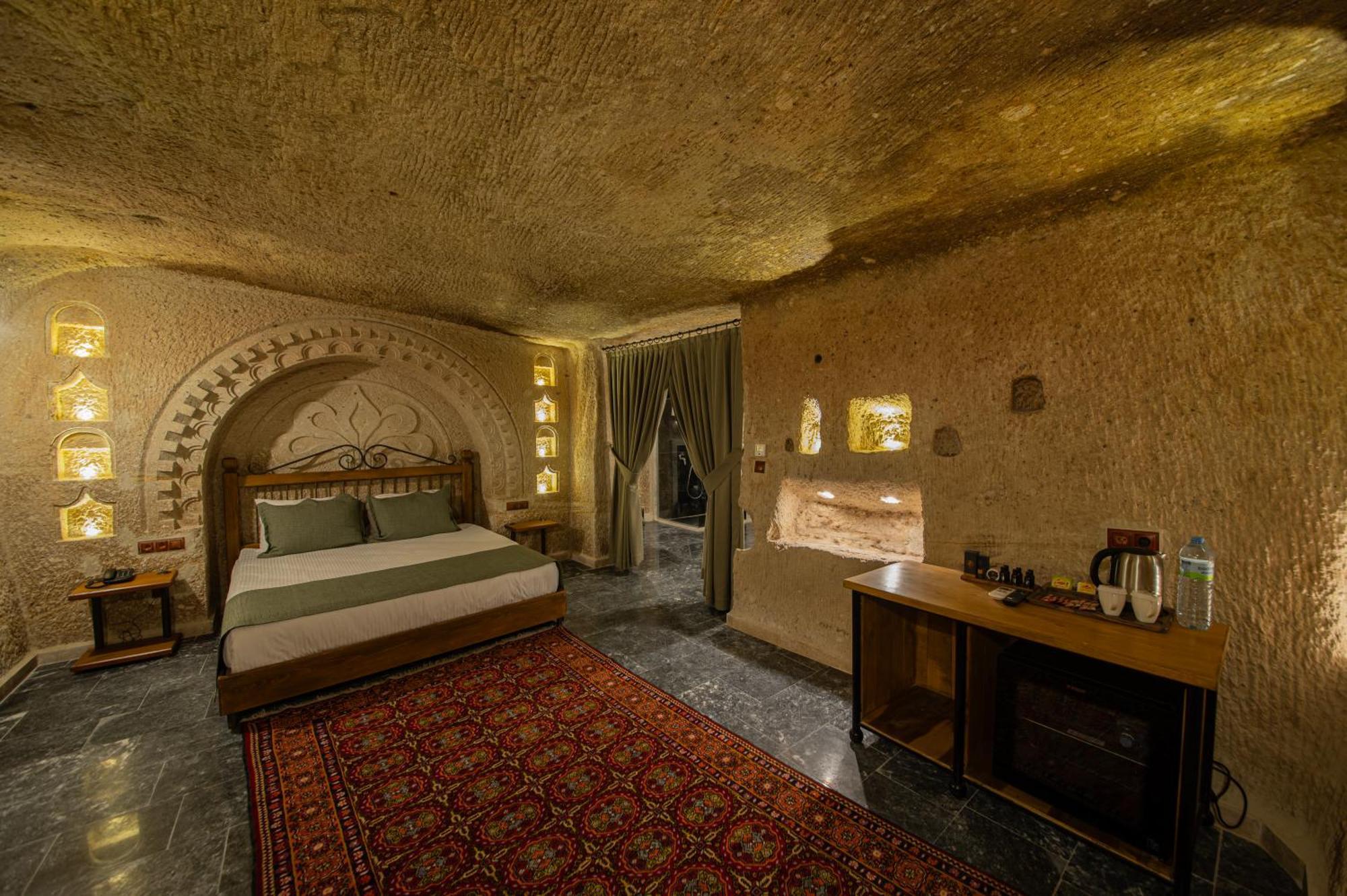 Ares Cave Suites 괴레메 외부 사진