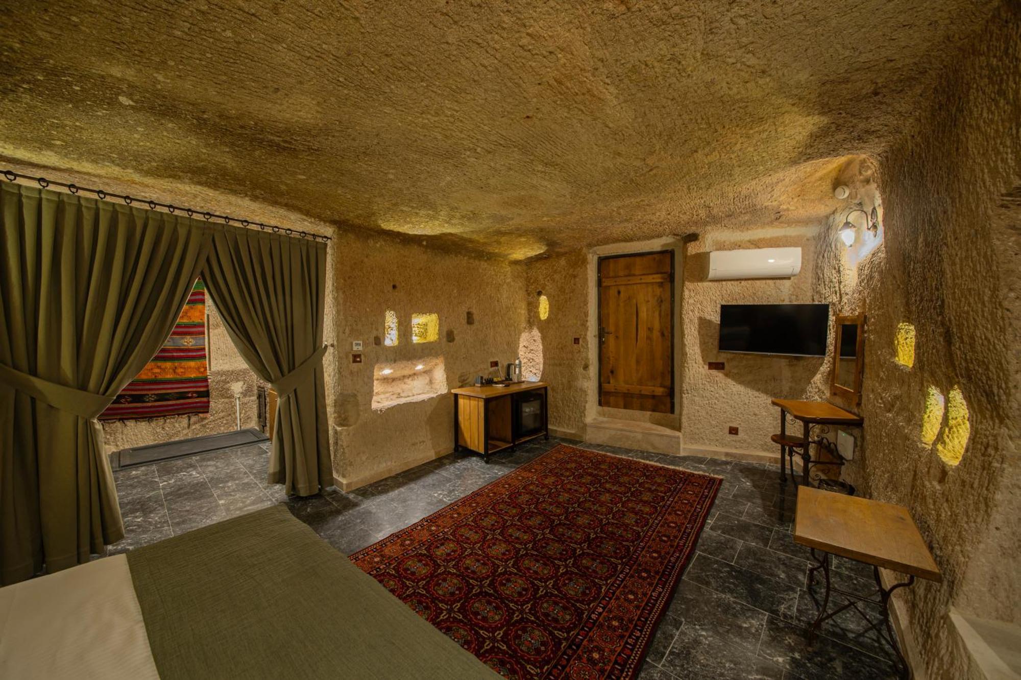 Ares Cave Suites 괴레메 외부 사진