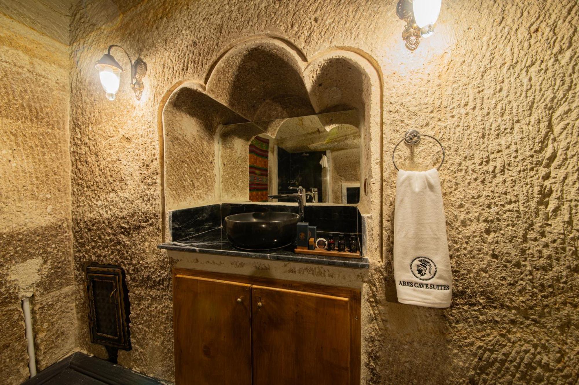 Ares Cave Suites 괴레메 외부 사진