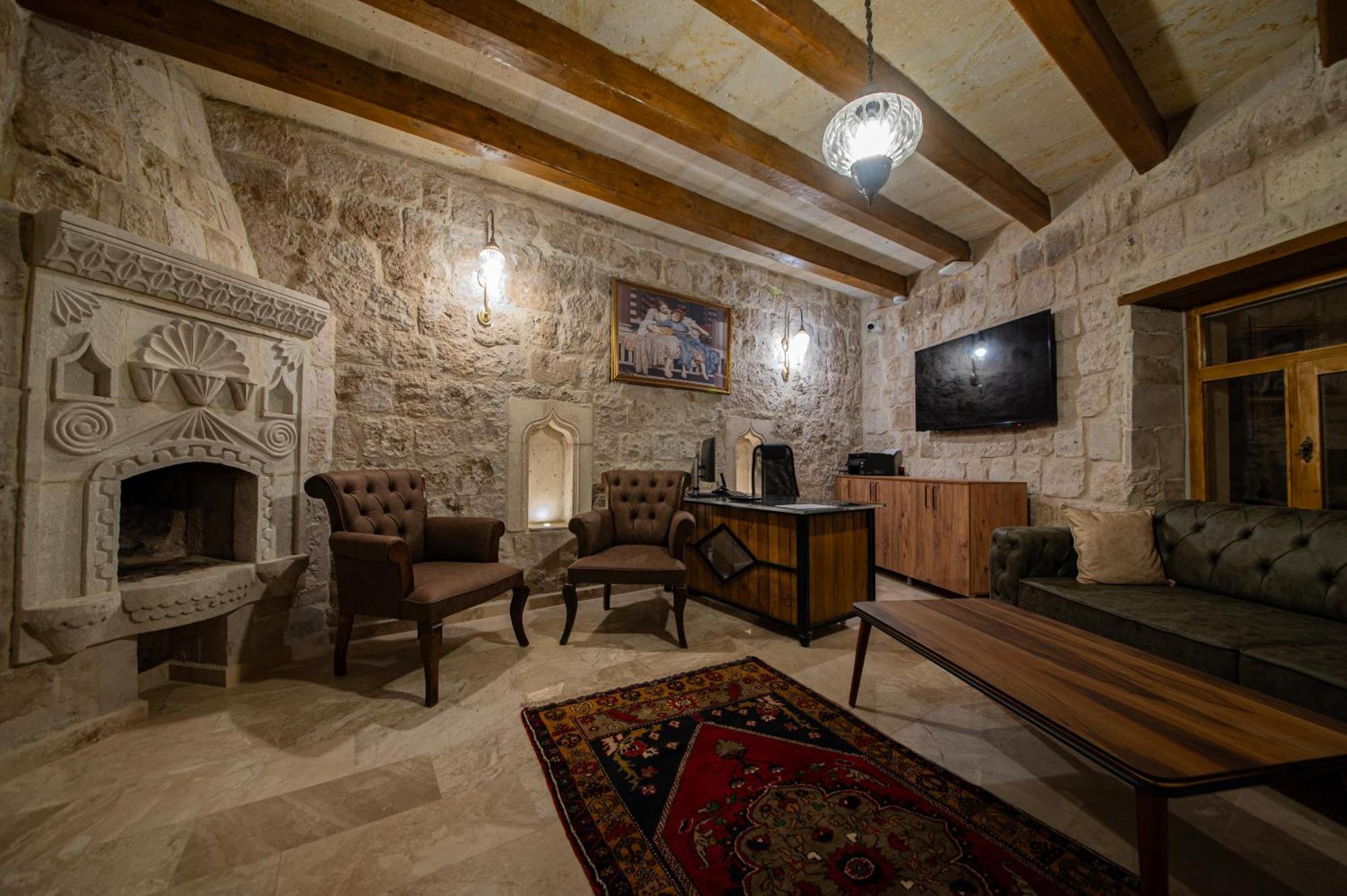 Ares Cave Suites 괴레메 외부 사진